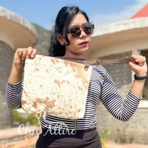 กระเป๋าถือสะพายไหล่สำหรับผู้หญิงกระเป๋าหนังวัวแท้ทำด้วยมือสไตล์ตะวันตกใหม่ - Product Image 1