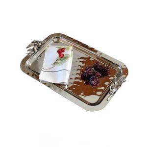 ถาดเสิร์ฟสแตนเลสสตีลโบราณแบบคลาสสิกพร้อมรูปทรงและขนาดที่กำหนดเองขัดเงาสีทอง - Product Image 3