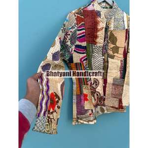 Chaqueta Kantha Acolchada Unisex de Algodón Indio Hecha a Mano, Estilo Bohemio, Transpirable, Reversible, de Secado Rápido, para Otoño e Invierno - Product Image 4