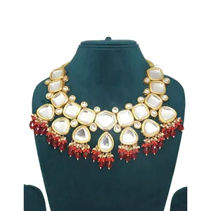 Ensemble de bijoux fins Meenakari Kundan pour femmes, collier et boucles d'oreilles plaqués or avec zircon rouge et perle pour mariage et cadeaux - Product Image 2
