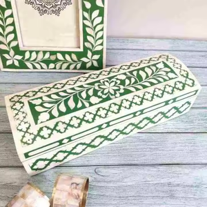 Boîte à bijoux de haute qualité en nacre incrustée, écologique, peinte à la main, motif rond pour emballer les boucles d'oreilles, cadeau - Product Image 5