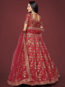 Prix de gros de haute qualité rouge Lehenga Choli Premium conception spéciale pour les fêtes et les mariages - Product Image 4