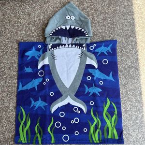 Fábrica al por mayor nuevos modelos de impresión orgánica niños poncho con capucha, toalla de playa de diseño animal de microfibra para niños <span class=keywords><strong>Gif</strong></span> - Product Image 2