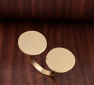 Vente chaude Double disque ou Double anneau rond en matériau non terni et non allergique bijoux de mode en laiton en vente en gros - Product Image 6