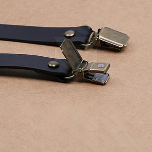 สายเอี๊ยมหนังวัวสไตล์วินเทจสำหรับเจ้าบ่าวดีไซน์เรียบง่ายแบบพรีเมียม - Product Image 3