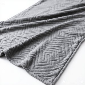 ผ้าห่มขนแกะเนื้อนุ่มออกแบบให้มีลายนูนเป็นเส้นสีเทาอันอบอุ่นดูหรูหราขนาดเดียว - Product Image 5