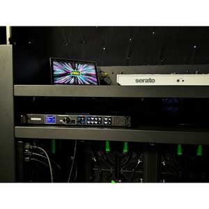 Système d'équipement de scène ultime avec façade de cabine de DJ à écran LED numérique de 1,5 m, luminosité de 1000 cd/m², fréquence de rafraîchissement de 3840 Hz, protection frontale IP65 - Product Image 5