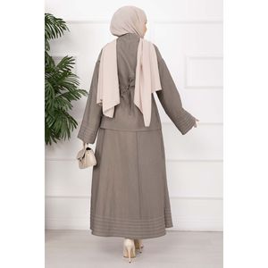 Ensemble veste et jupe en vison rayé avec garniture et boutons décoratifs - Product Image 6