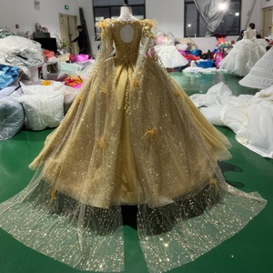 Robe de mariée de soirée style Empire en dentelle florale avec appliques de cristaux et paillettes dorées, manches cape, traîne chapelle, modèle XS252, classique moderne - Product Image 2