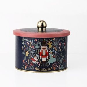 Clara Holiday Decoraciones Festive Whimsical Ø 140x100mm Metal redondo Canister Knob Handle Cascanueces para entretenimiento festivo - Product Image 1