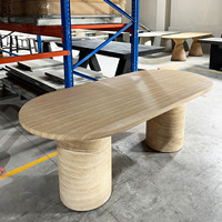 Table à manger ovale moderne en travertin beige Fibreciment, fabriquée au Vietnam par une usine de confiance, en béton renforcé de fibres de verre pour l'extérieur