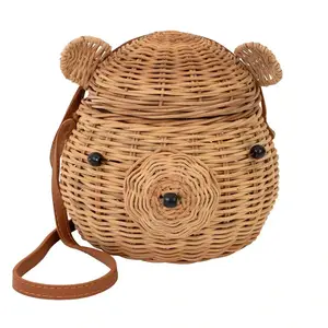 New Latest Design Bear basket Rattan Bag For Children Handicraft Kid Basket Bag Wicker Kids Bag Wholesale Supplier