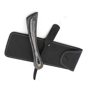 Navaja de Afeitar Plegable para Barbería con Cuchilla de Precisión y Opción de Marca Propia - Product Image 4