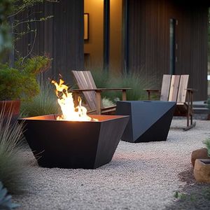 Foyer en fer extra-large avec cadre robuste idéal pour contenir plusieurs bûches de bois offrant un feu durable - Product Image 1