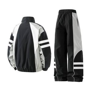 Custom Logo Printed Breathable Eco-Friendly Men's Lightweight Streetwear Activewear Solid Black Design Winter Tracksuits - Product Image 5