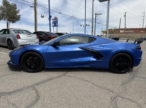 Explore Nuestros Chevrolet Corvette Stingray de Alta Calidad Seminuevos del 2022 - Product Image 3