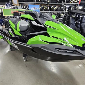NUEVO Kawasaki JET SKI ULTRA 160LX 2024 - Product Image 1