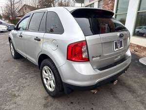 Ford Edge SE SUV 2021, boîte manuelle, intérieur foncé, diesel turbo, sièges en cuir, à vendre - Product Image 5