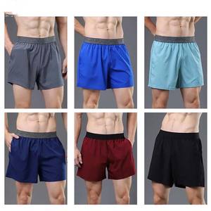 Pantalones cortos cómodos con cintura elástica para hombre, pantalones cortos de entrenamiento con tela suave al tacto, diseño elegante para un estilo de vida activo para hombre - Product Image 6