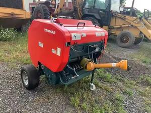 Mini presse à foin automatique utilisée/nouvelle presse à balles rondes d'herbe carrée pour une utilisation agricole avec moteur et boîte de vitesses - Product Image 2