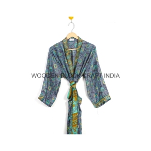 Kimono de seda crepé de Invierno para mujer, vestido Maxi con patrón romántico con cierre de cordón, diseño sólido, satén hasta la rodilla, para verano - Product Image 2