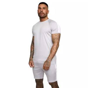 Ensemble t-shirt et short d'été 100% coton surdimensionné délavé personnalisé Streetwear respirant de haute qualité pour un style décontracté - Product Image 1