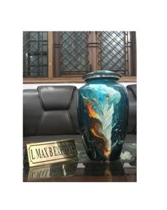 Urnas de recuerdo de aluminio y metal de diseño único de calidad incomparable para mantener la joyería humana de la India - Product Image 1