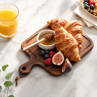 Schneidebrett aus Natürlichem Sapele-Holz Serviertablett mit Aufhängeloch für Brot, Käse, Obst und Partys