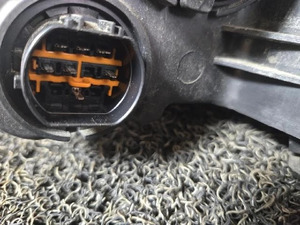 ไฟหน้ามือสอง Optima ขวา รุ่น 921022T500 สำหรับ Kia 4000 Lm สภาพดีเยี่ยม - Product Image 3