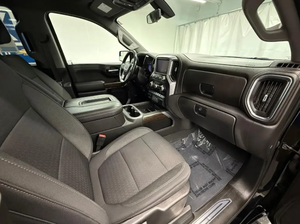 Sierra 1500 Limited Elevation 2022 d'occasion en excellent état, noir jais, transmission automatique à 10 vitesses, 4 roues motrices - Product Image 5