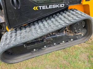 รถตักล้อยาง JCB 3TS-8T มือสองสภาพดี พร้อมบูมยืดไสลด์ได้, บุ้งกี๋ดินรุ่น DB84 และเครื่องบดไม้ FAE - Product Image 5