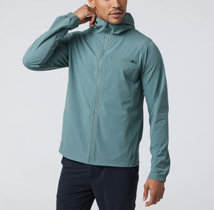 Veste coupe-vent en polyester 100% personnalisée OEM pour hommes, col à capuche avec logo sur le devant, tenue décontractée à glissière, conception personnalisée pour l'extérieur - Product Image 4
