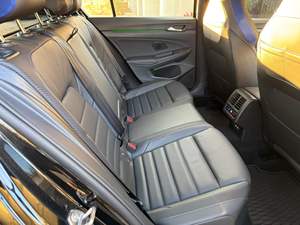 Volkswagen Golf R 2024 Gasolina, Bajo Kilometraje - Product Image 5