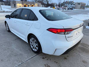 Toyota Corolla LE 2023 USADO EN EXCELENTES CONDICIONES - Product Image 3