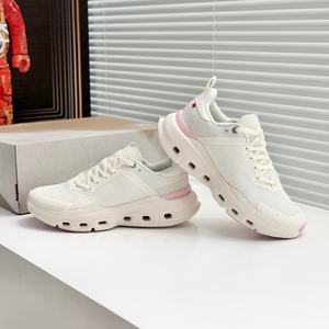 Zapatos ligeros y transpirables, zapatos cómodos, zapatos para correr de alta calidad, antideslizantes, de alta calidad, zapatos ligeros con forro de malla - Product Image 3