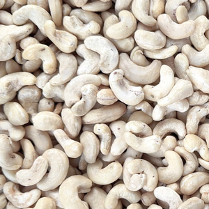 เม็ดมะม่วงหิมพานต์ W320เม็ดมะม่วงหิมพานต์240 W อัตราที่ดีที่สุดส่งออกไปยังดูไบตะวันออกกลางดูไบตะวันออกกลาง - Product Image 1