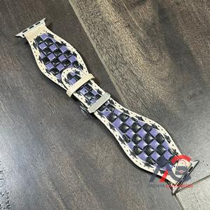 Bracelet de montre en cuir à carreaux authentique vintage, nouveau bracelet en cuir ciselé à la main avec boucle en métal, universel pour diverses marques de montres intelligentes - Product Image 1