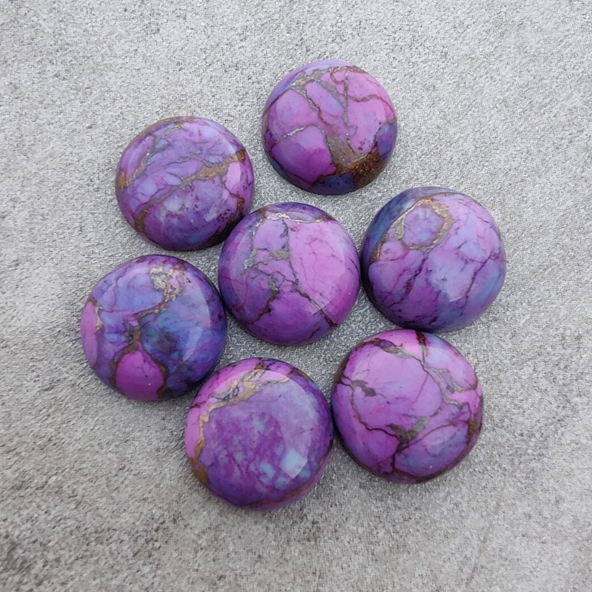 เช่นเดียวกับรูปภาพ