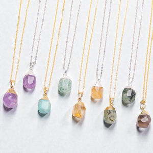 Collier pendentif en pierre de quartz rutilé noir naturel brut - Collier en pierre pointue de cristal pour femmes - Bijoux en argent 925 - Product Image 2