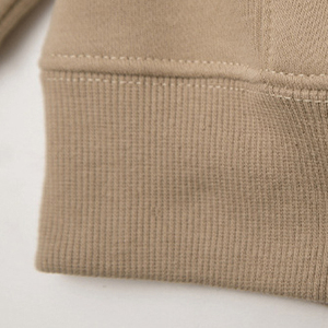 Vêtements unisexes pour garçons et filles 95% coton personnalisés 350 g/m² OEM Ensemble de pulls à capuche à manches longues personnalisés de haute qualité pour enfants - Product Image 6