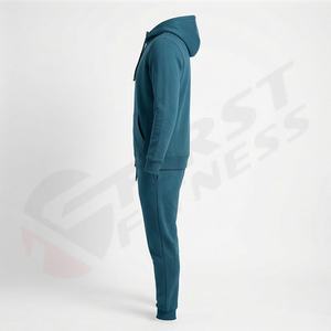 Conjunto Deportivo de Invierno para Hombre con Chaqueta con Cremallera Completa y Pantalones Ajustados, Transpirable, 100% Poliéster, para Correr/Gimnasio/Uso Diario - Product Image 3