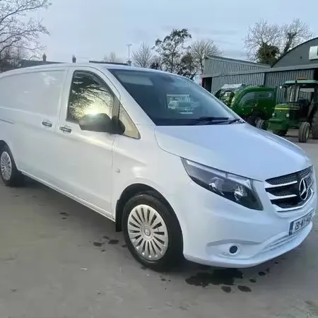 Dijual vans Mercedes Vito 2014 CDI Traveliner 116 bekas