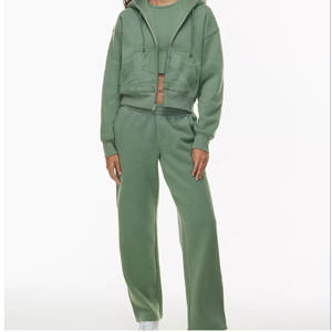 เสื้อวอร์มเอวลอยมีซิปสวมใส่สบายเนื้อผ้าเบาผสมผสานเสื้อครอปท็อปแบบสปอร์ตมีซิป - Product Image 1