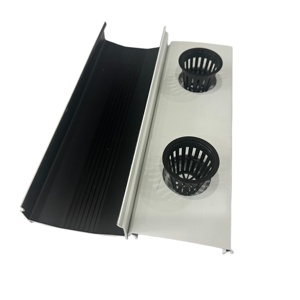 Sistema di coltivazione idroponica NFT con canale in PVC <span class=keywords><strong>per</strong></span> la coltivazione idroponica di ortaggi, lattuga, erbe aromatiche in serra senza suolo - Product Image 1