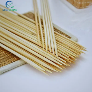 Brochetas de bambú desechables para cocina y catering, perfectas para asar y servir comida - Product Image 2