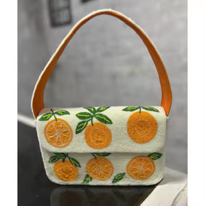 Monedero con cuentas de semillas blancas, bolsa de maquillaje, accesorio hecho a mano, bolsa con cuentas coloridas - Product Image 6