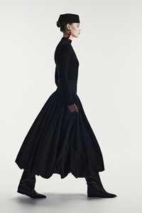 High Quality <b>Black</b> Orchid <b>Skirt</b> for <b>Women</b> Elegant Casual Style ODM Services Anti-Static Bubble Hem Shape Made in Vietnam - Product Image 4