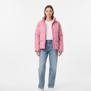 Classique femmes doudoune chaud matelassé léger confortable vêtements d'extérieur tissu résistant à l'eau pour la mode en plein air - Product Image 1