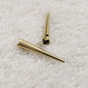 Aglets médiévaux en laiton de 2.5 cm TT-1786 la fermeture antivol de couverture de doublure en cuir véritable - Product Image 1