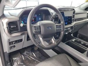 2024 F O R D F 1 5 0 X.L.T Super.Crew 4WD Automatic Gear. Box Asientos de cuero Título limpio Sin accidentes Bajo kilometraje - Product Image 2